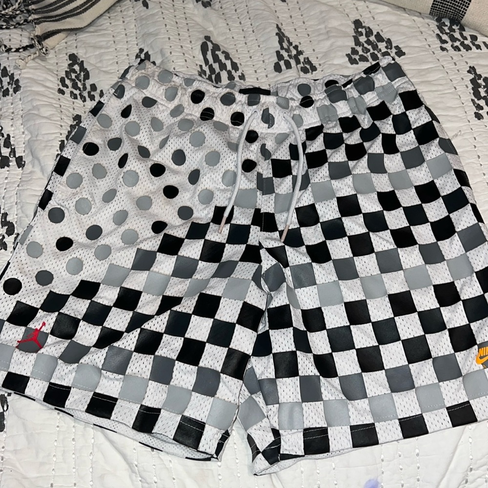 Men’s Jordan Size M Shorts